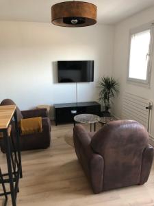 Studio cosy vue cathédrale