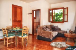 Delfis cozy maisonette