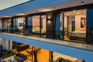 Luxury TABOO Villa & Spa in Medulin for 8 people with heated pool & wellness area