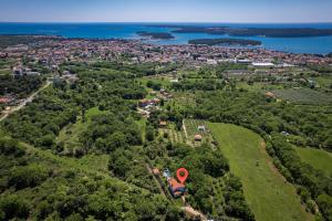 Villa Laura in Medulin for 8 persons only 1.5 km from the beach