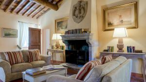 LA MANDOLATA 12, Emma Villas