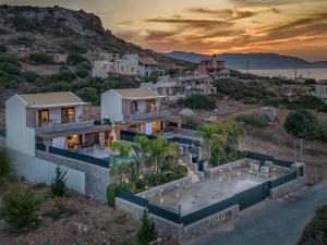 Calma Villas Crete - heated pool