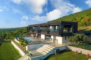 Luxury Exclusive Villa Panoramica near Labin - Rabac only 2 km from the beach with sea view and wellness