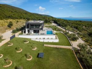 Luxury Exclusive Villa Panoramica near Labin - Rabac only 2 km from the beach with sea view and well 