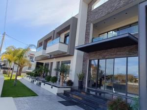 Oikos 9 Rooms and Suites