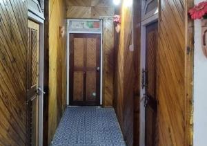 Lolegaon Farmstay by StayApsrt