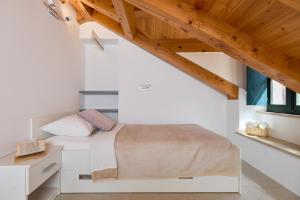 B18 APARTMENT