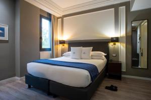 Superior Double or Twin Room with City View room in Elizabeth Lifestyle Hotel