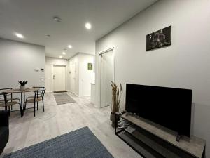 Kotimaailma apartments#2 Uusi kaksio keskustassa