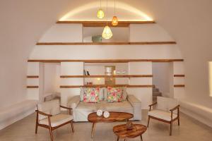 Canava Suite  room in Ayoba Santorini