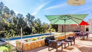 Villas Villa U Scopu, 6 pers, piscine chauffee, 10 mn plage en voiture : photos des chambres