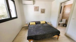 Villa Bruna, 8 pers, piscine, 15 minutes plage en voiture