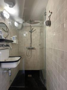 Appartements Suite Versailles Quartier Saint-Louis 6 personnes : photos des chambres