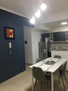 Departamento Boulevard con cochera