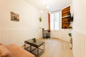 GARE DE LYON 12e, suite 1 chambre 2 à 4P