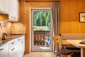 Stoffel Apartments Marie