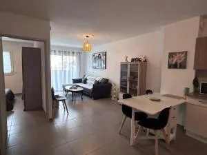 Joli appartement 3/4 personnes - 撒莱