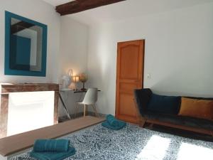 Perle Rare F1 de 43 m quartier historique.(3 p)