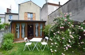 Agréable maison de ville - Sainte-Colombe-en-Bruilhois