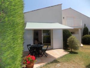 Villas Saint Palais sur Mer - PETITE MAISON - dans un CADRE PRIVILIGIE au CALME : photos des chambres