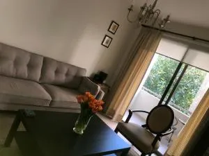 T&L Apartments Germasogia - Лимасол