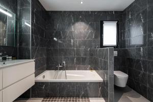 Villas Villa Riviera - Nouveaute entre mer et montagnes : photos des chambres