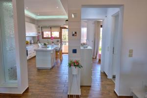 Elena Luxury Suite Agios Stefanos