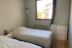 Spacious T3 with balcony - close to town center