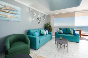 Chakas Cove Apartments