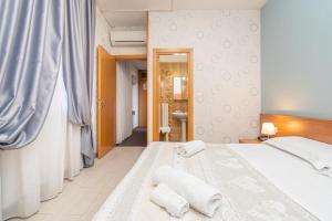 Double or Twin Room room in Hotel Donatello