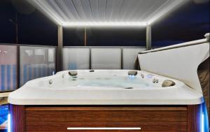 Fee4Me Villa with pool in Dolores, Alicante