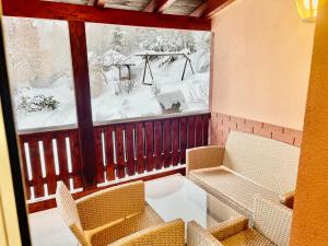 Popovská chalupa by Mountain ways