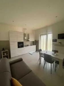 Apartment near Como and Milan with private garage - Limido Comasco