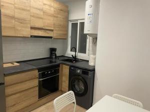 U2 Apartamento cerca de Metro