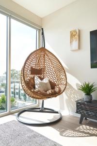 NEW Organic Modern Luxury 1BD1BA- close to everything!