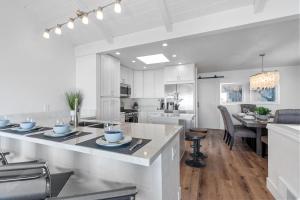 CBS-2369 - Cardiff Panoramic Paradise