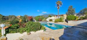 Villas Villa de standing Les Amandiers, vue mer & piscine : photos des chambres