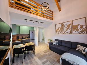 Magic Mountain View Busteni