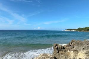 Oceanfront Hispaniola Apartment