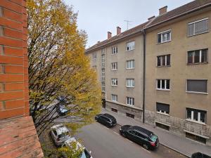 Ljubljana Central Suite Martin in the City Center