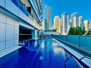 Breathtaking Marina Views 1BR at Orra Marina