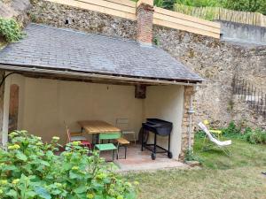 Maisons de vacances Gite Argenton-sur-Creuse, 7 pieces, 15 personnes - FR-1-591-561 : Maison de Vacances
