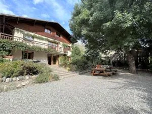 Appartement 3 pièces avec jardin et parking à Le Monêtier-les-Bains - FR-1-330F-226 - Les Guibertes