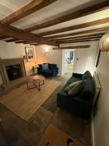 Lyndale - Whaley Bridge