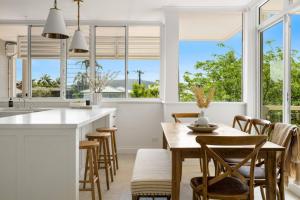 Designer Retreat Meets Vibrant Beachside Living