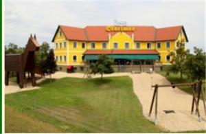 Oldtimer Motorhotel Guntramsdorf