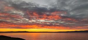 Ballyheigue Cliff Side and Sea View Apartment