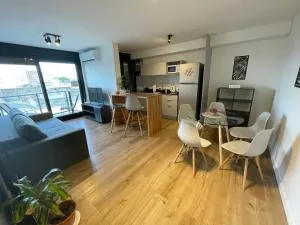 UruSamKa Apartamento 2 dormitorios en Centro MoNteVidEo - Aguada