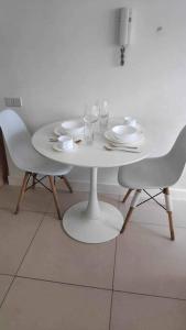 Feby Condo Staycation