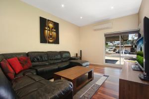 4 Anderson - In the heart of Bright!